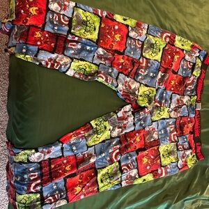 Marvel Avengers Graphic Lounge Pants - Red and Black